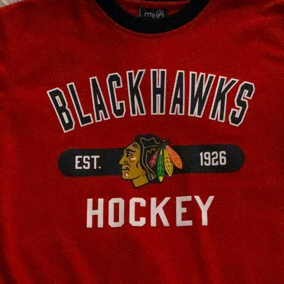 Boys Chicago Blackhawks Jersey/Shirt - Picture 4 of 4